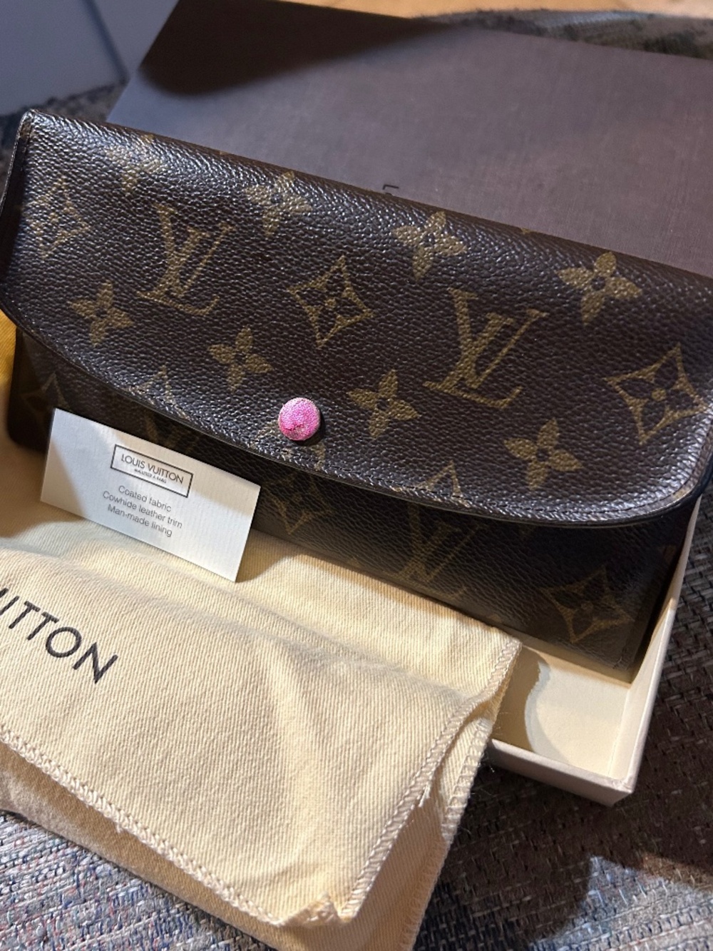 💞💞authentic Louis Vuitton Wallet/Clutch